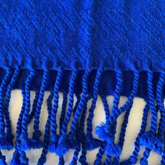 Hobbs London Fringed Wool Scarf - Picture 5 of 8